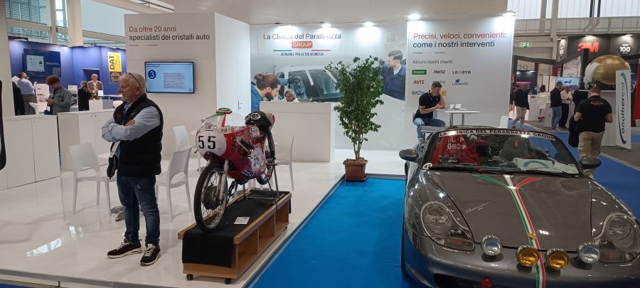 stand completamente allestito
